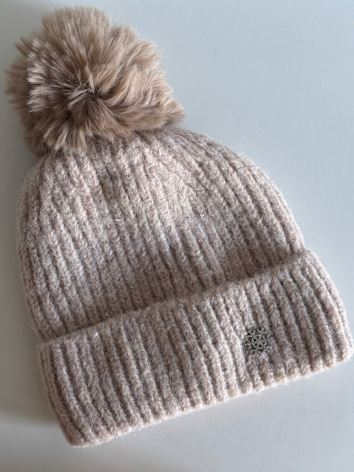 Mütze mit Bommel - Schneeflocke