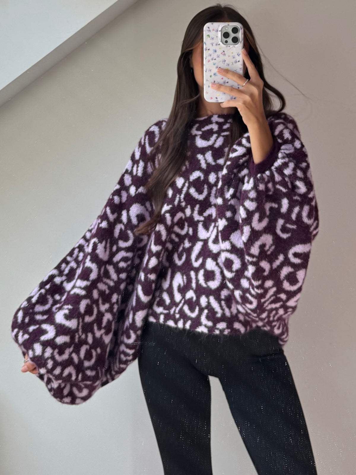 Dreamy Knit Leo