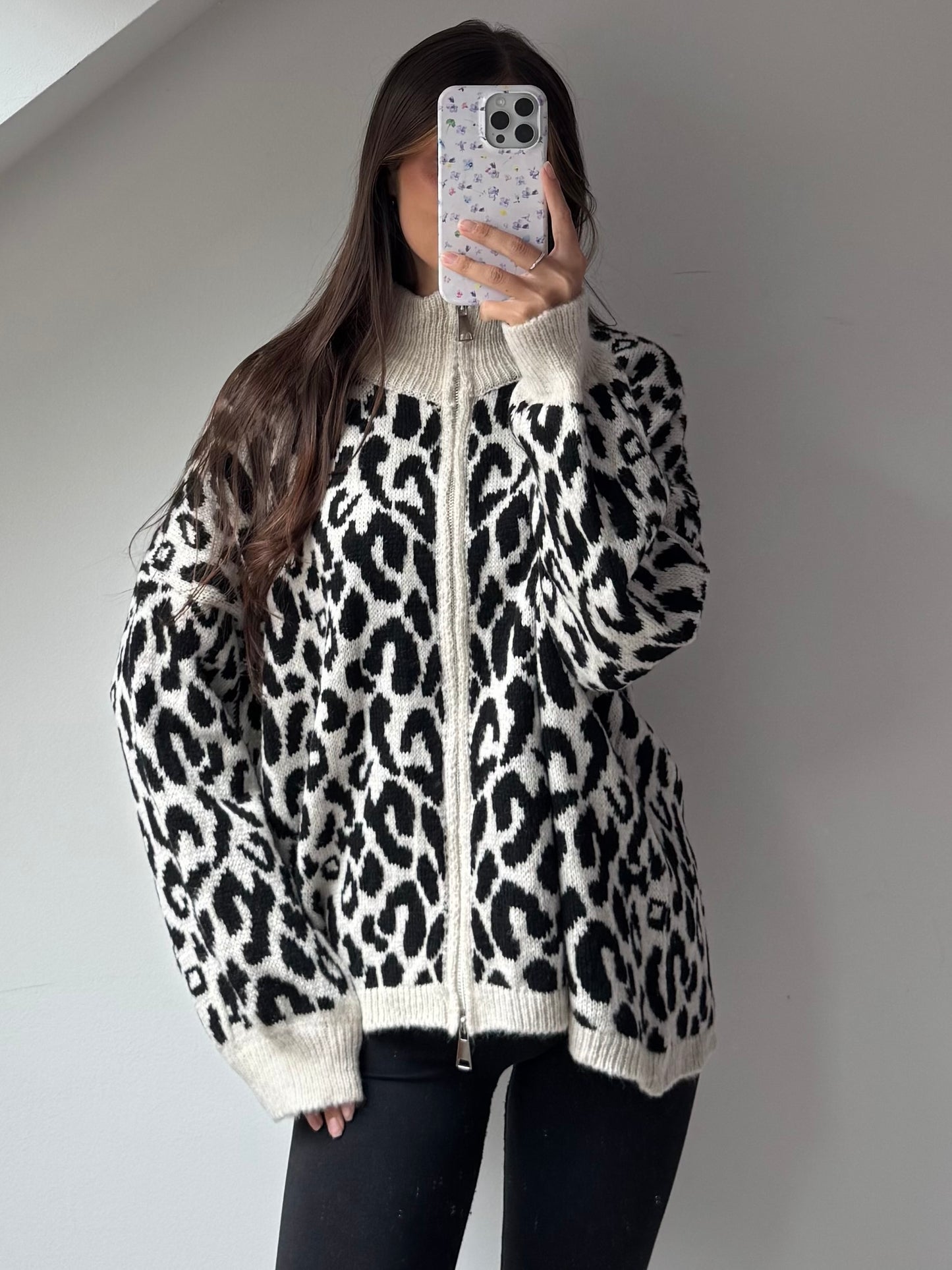 Zip Leo