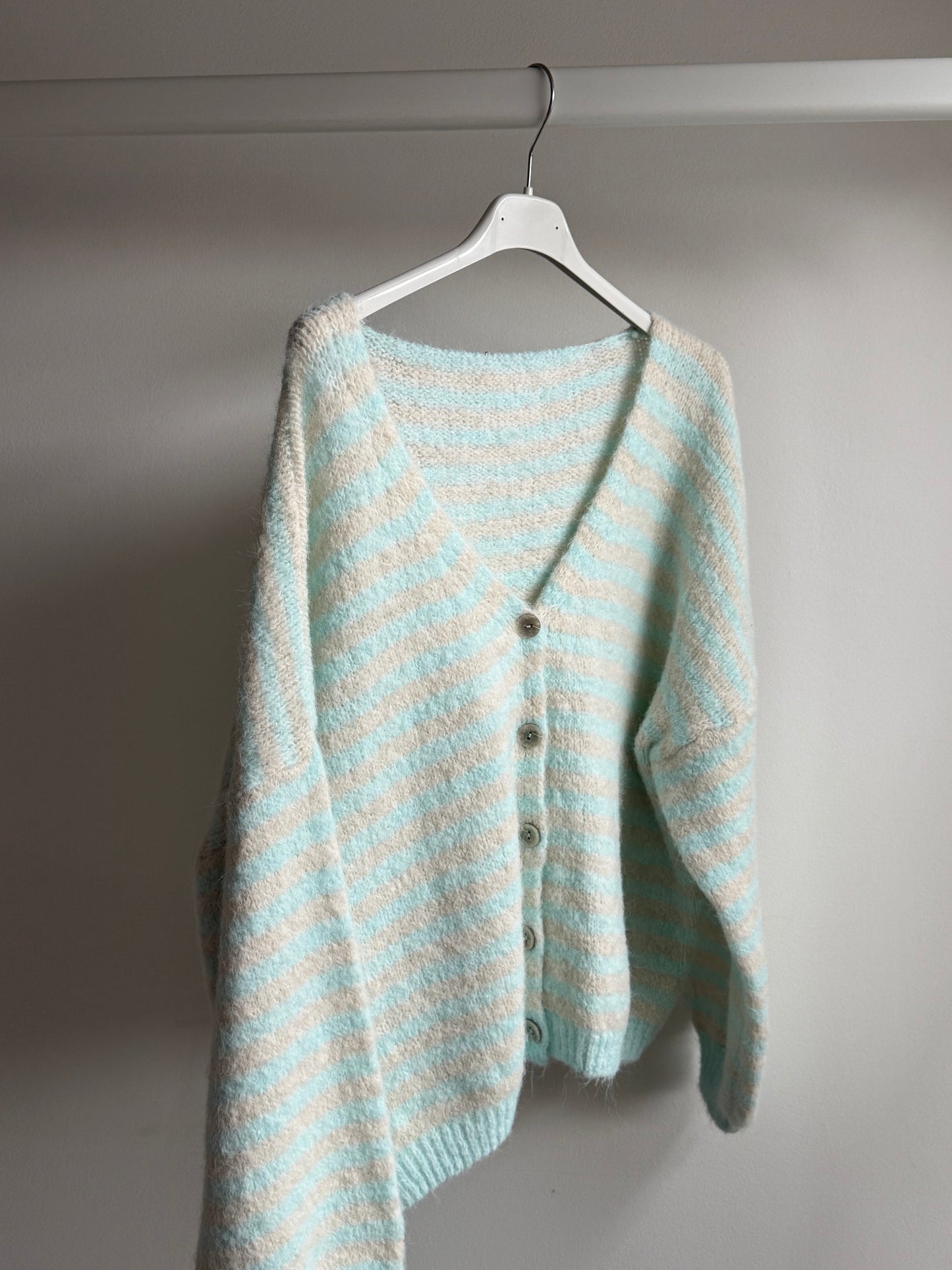 Cardi Lotti