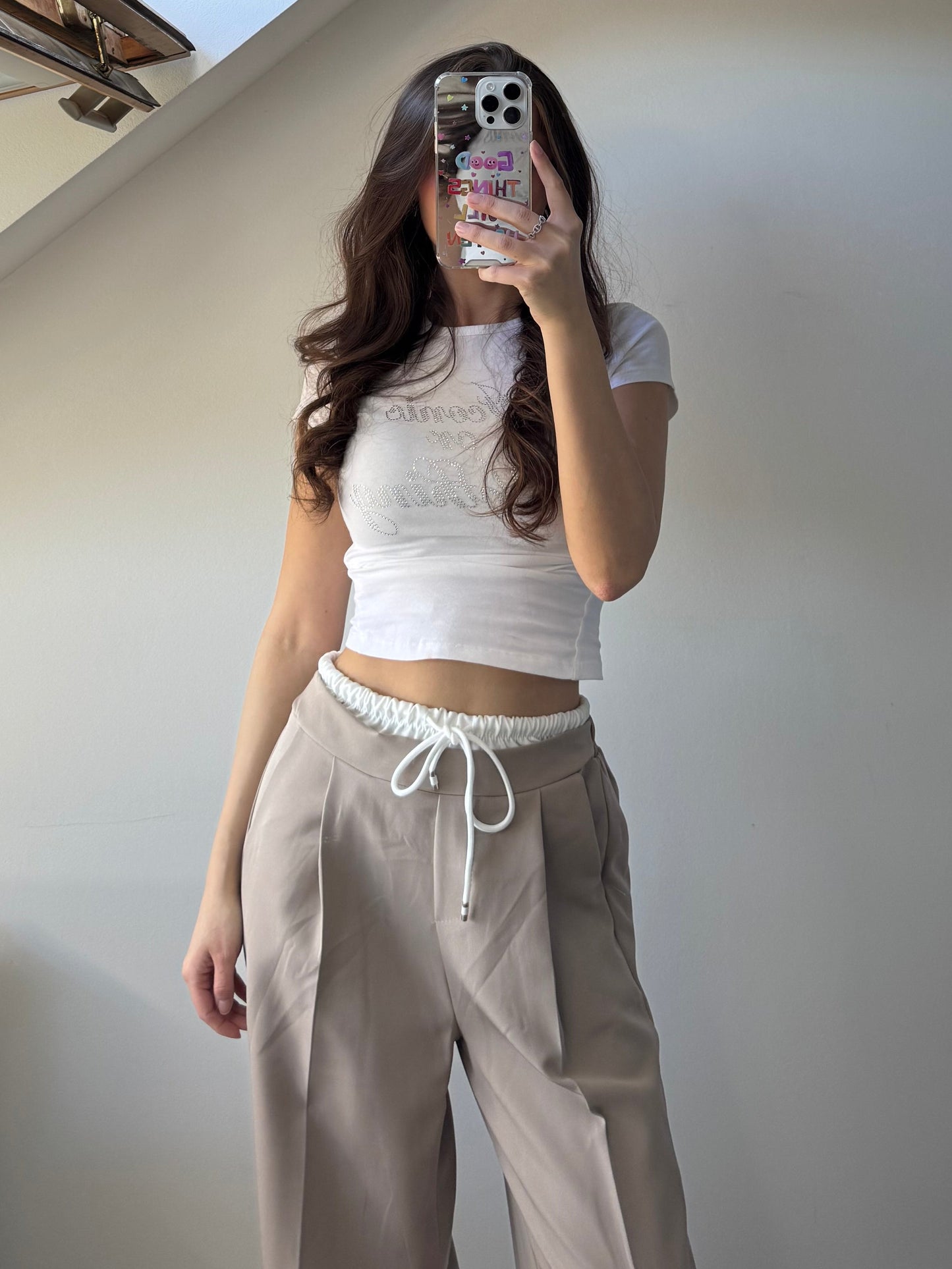 Stoffhose mit Kontrastlinie