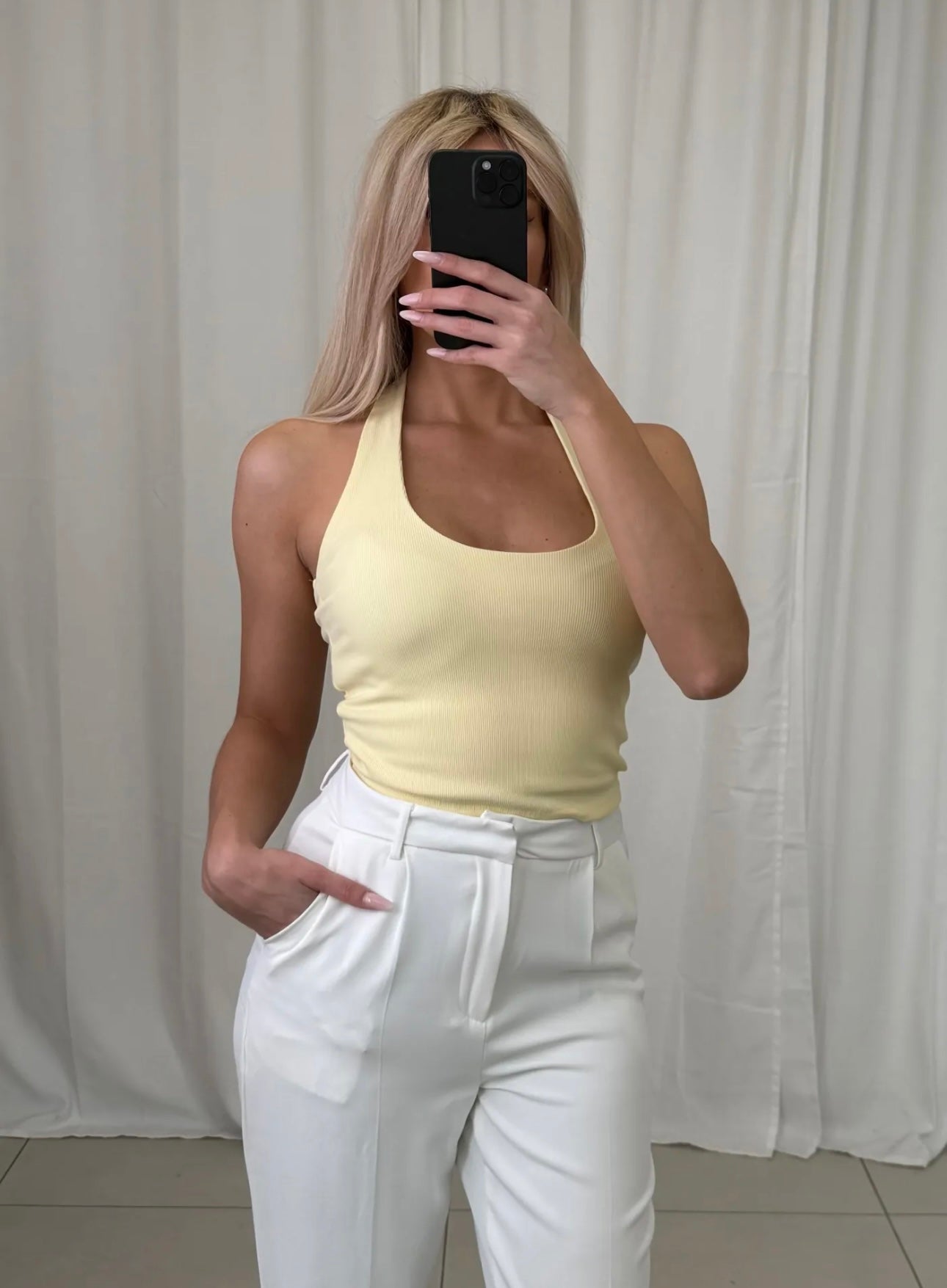 Stoffhose mit Ziernaht