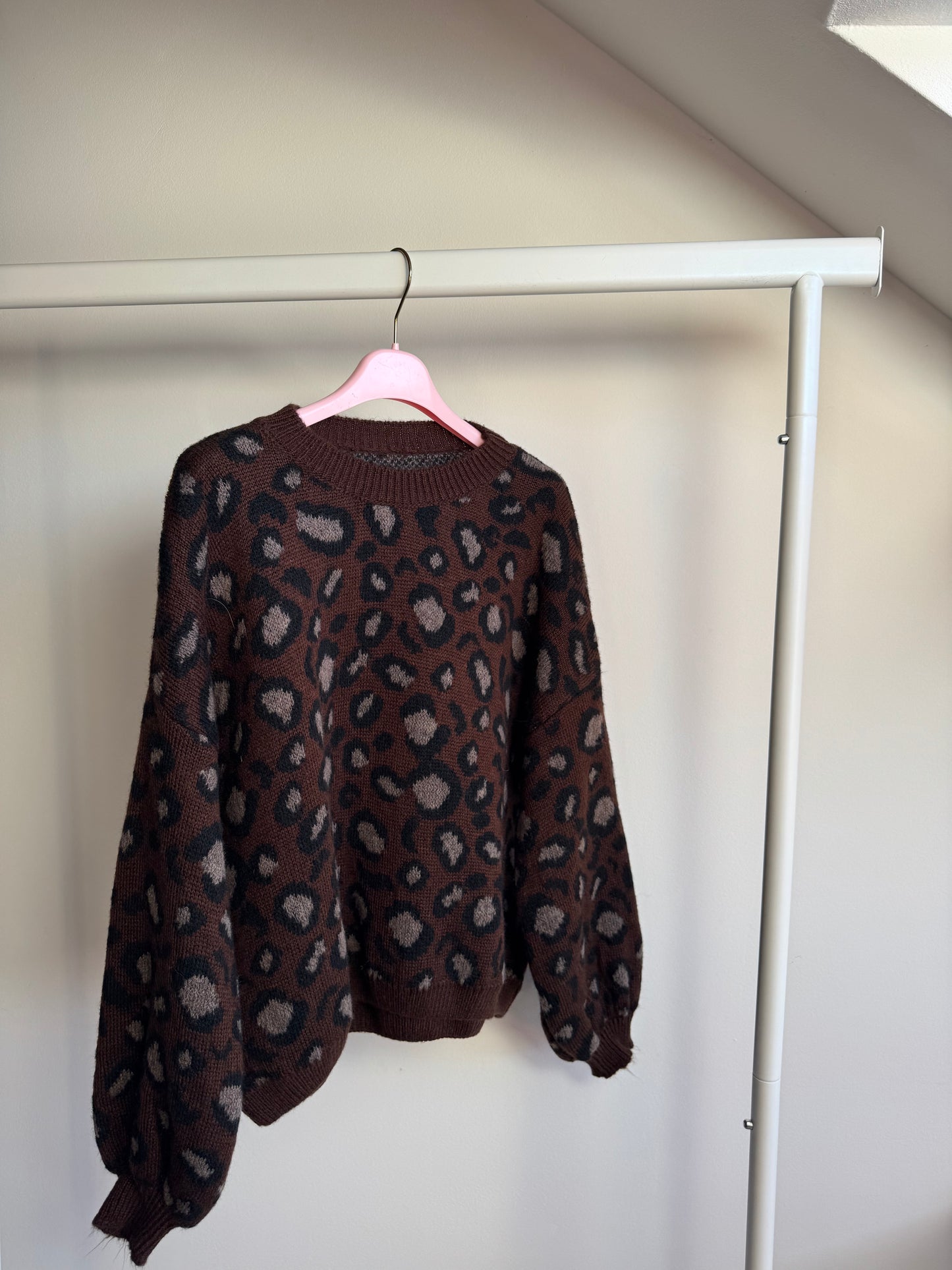 Basic Pullover - Leo