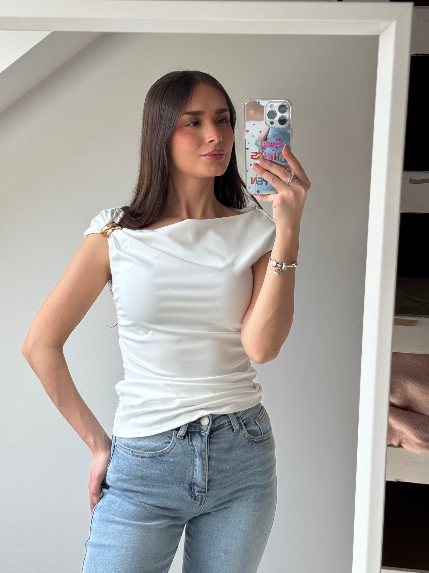 Drapiertes T-Shirt mit Details