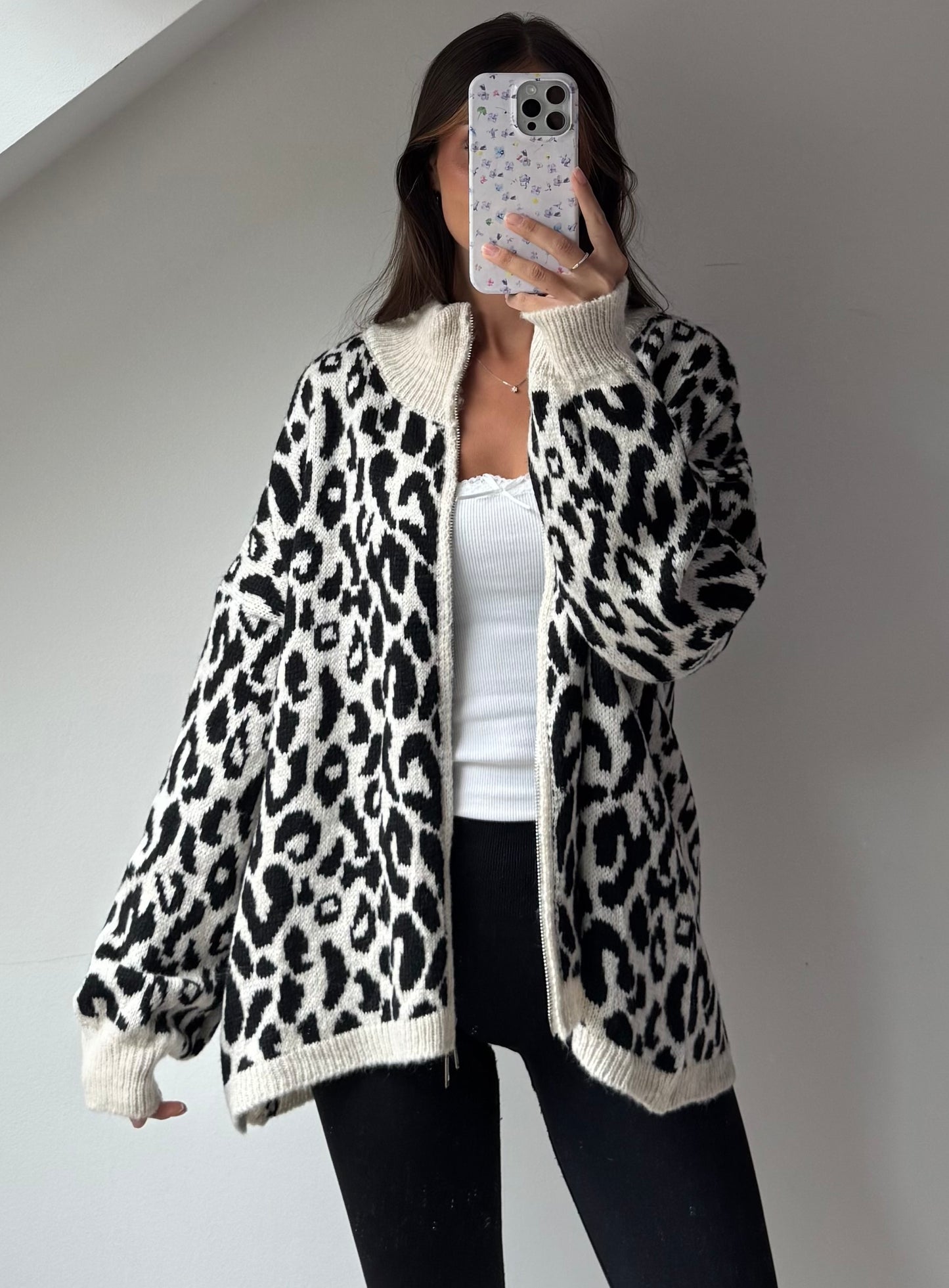 Zip Leo