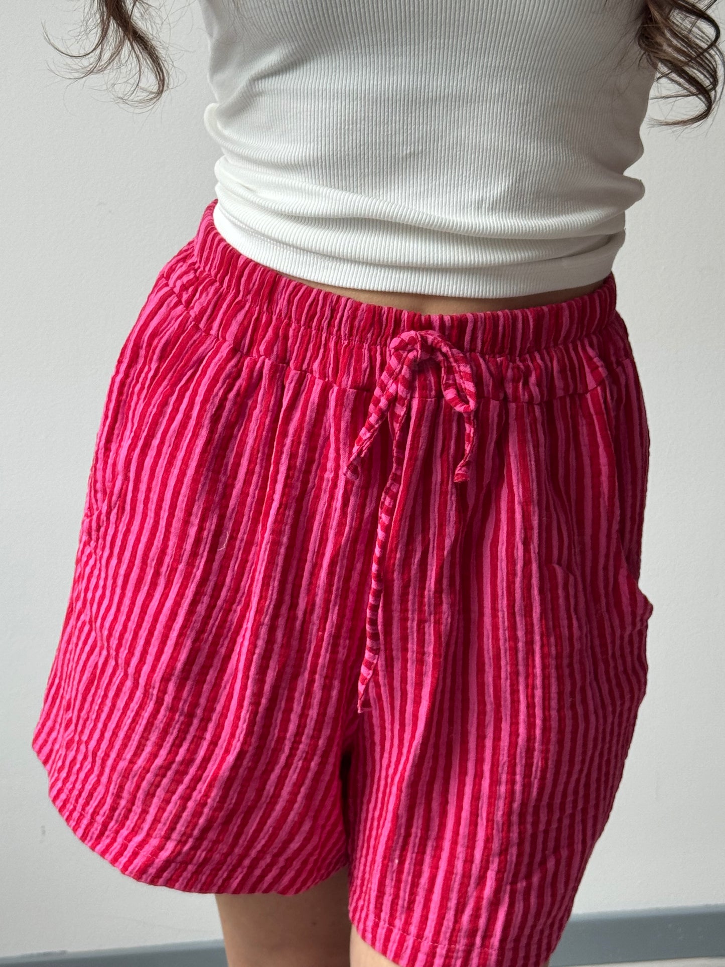 Kurze Musselinhose