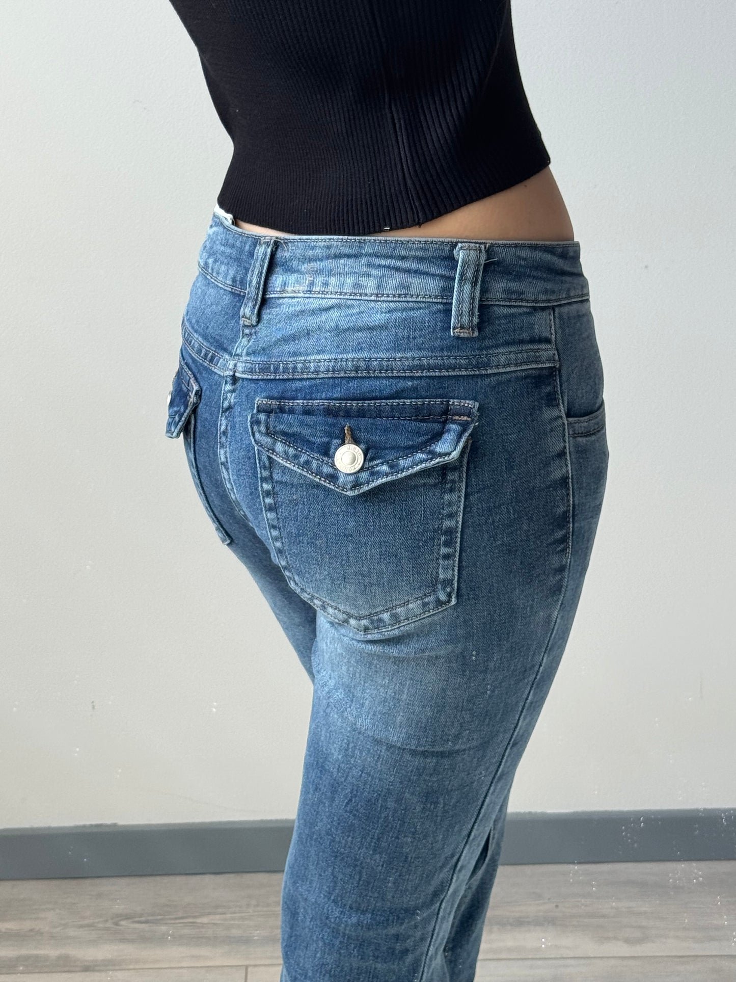 Flare Fit Jeans - Low Waist