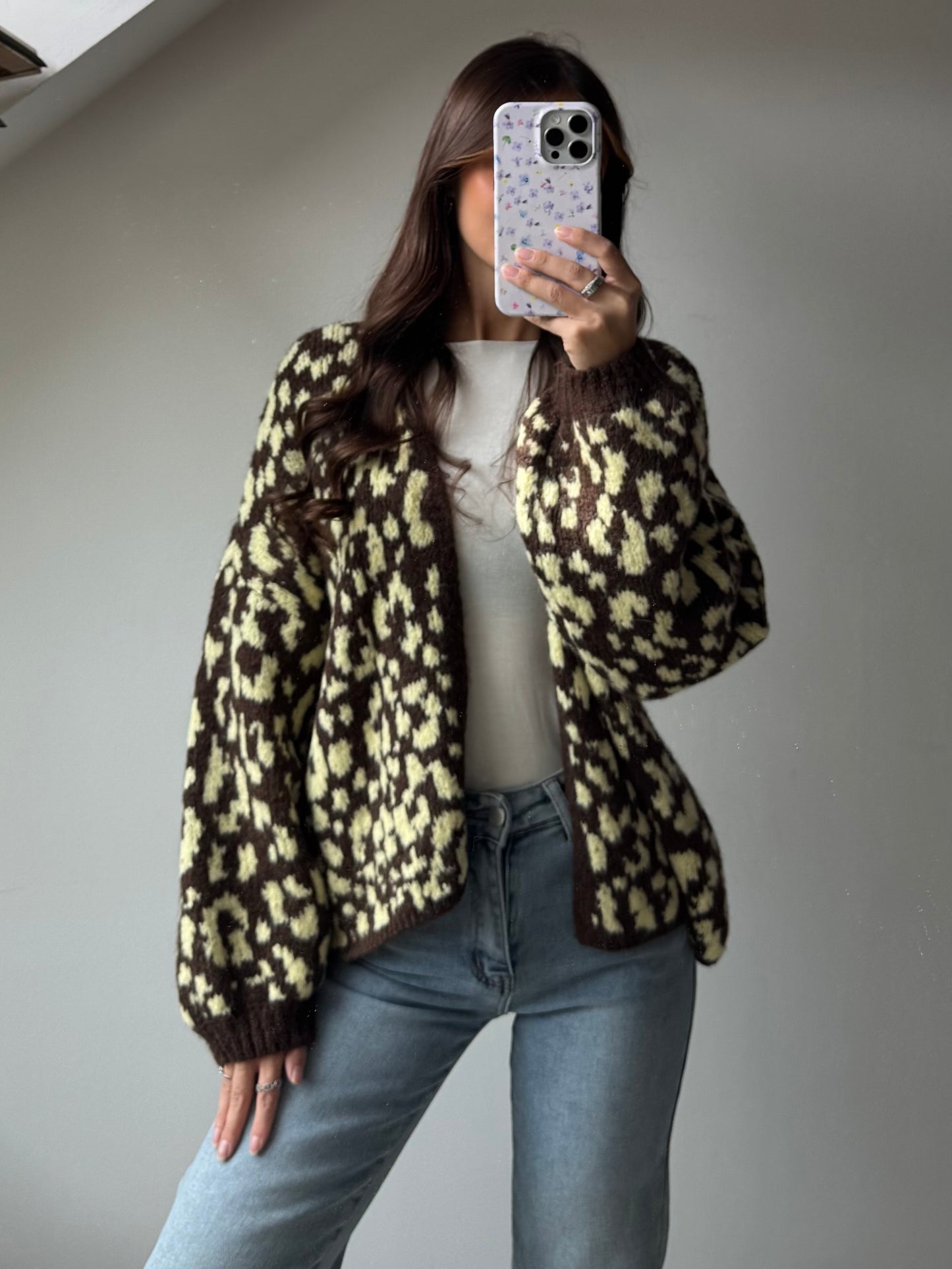 Cardi Leo