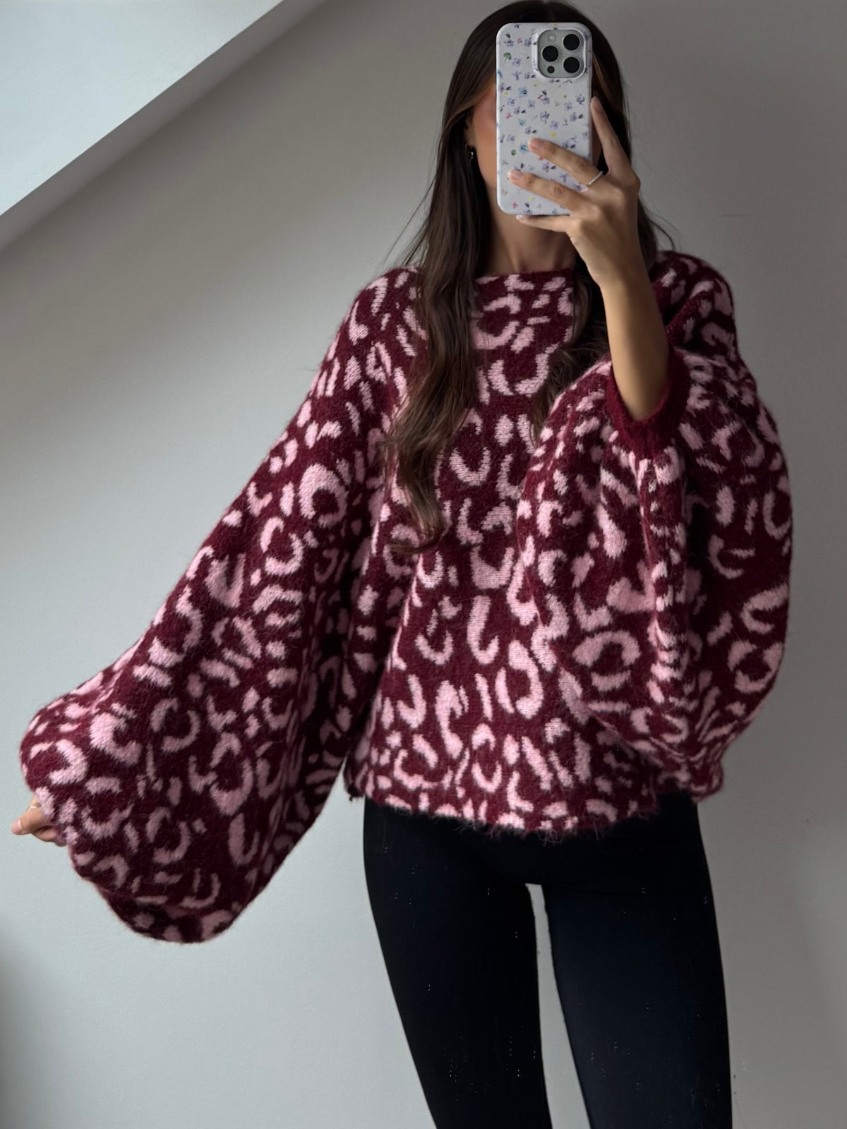 Dreamy Knit Leo