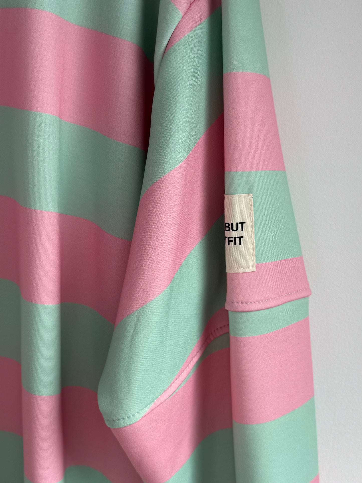 Stripped Sweater - Life isn‘t perfect