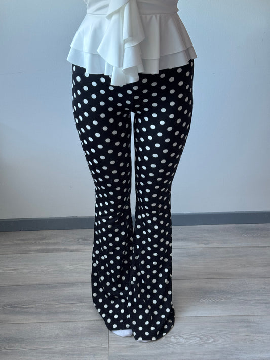 Flare Fit - Polka Dots