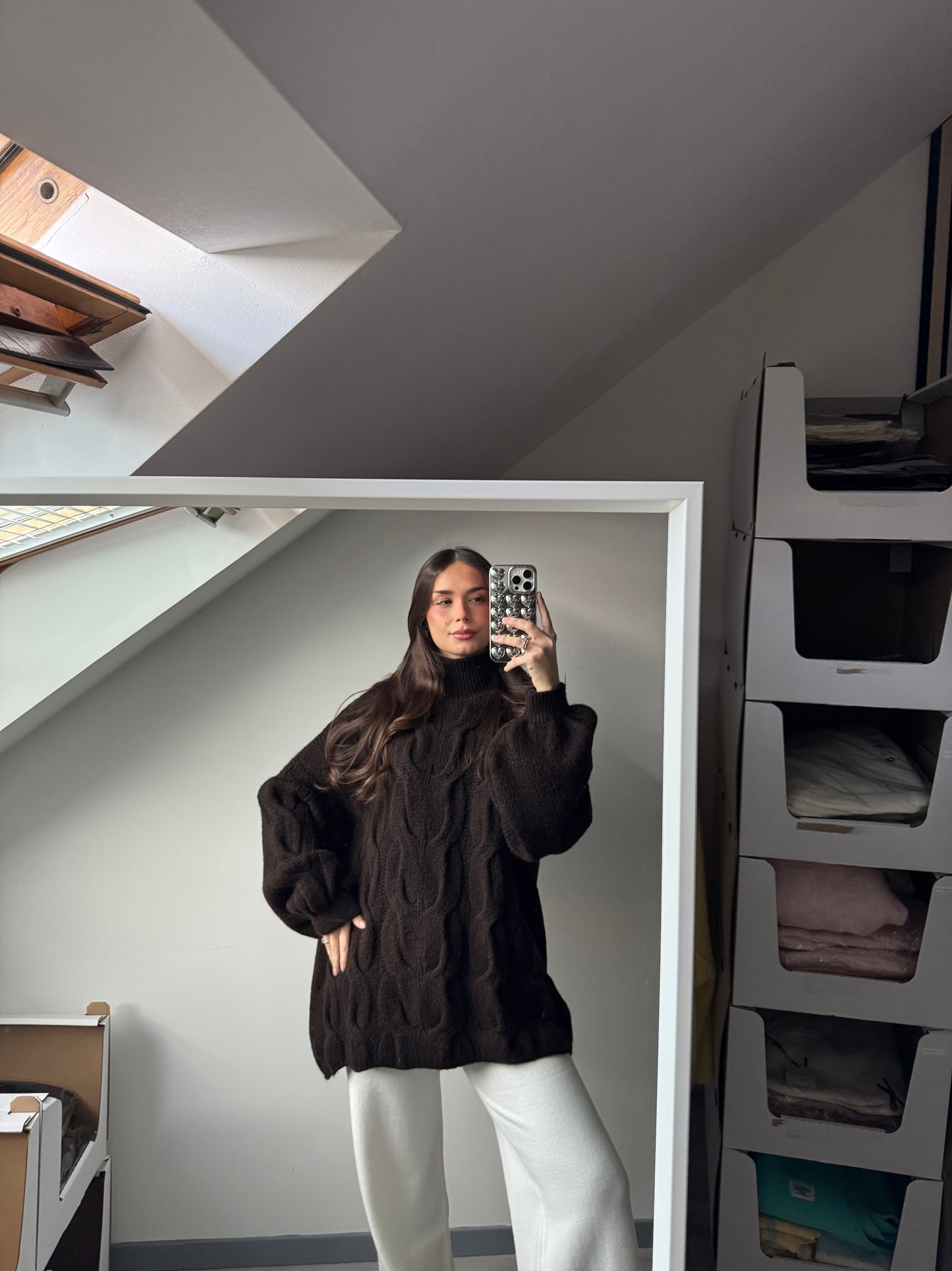 Rollkragen Pullover mit Zopfmuster