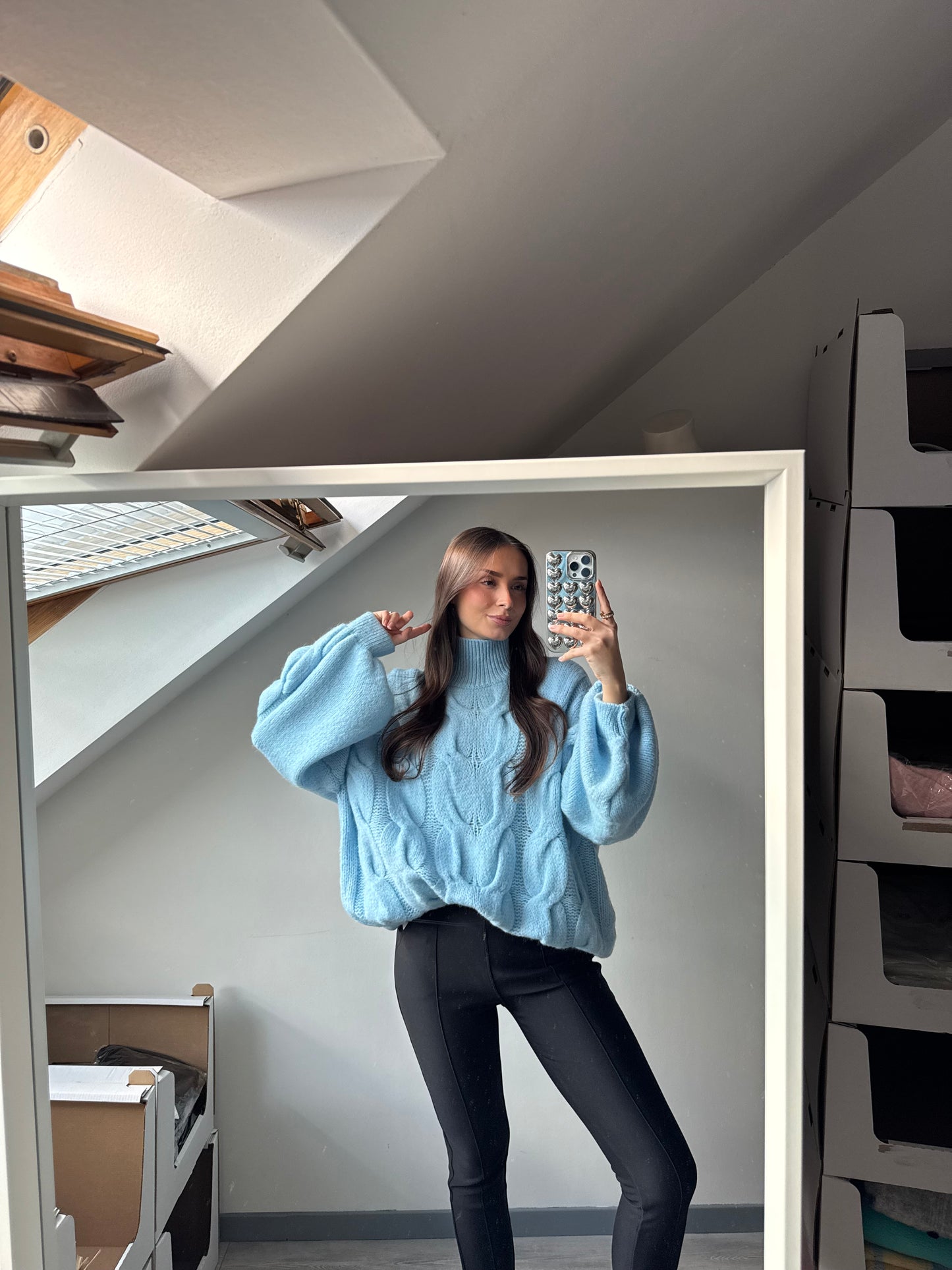 Rollkragen Pullover mit Zopfmuster