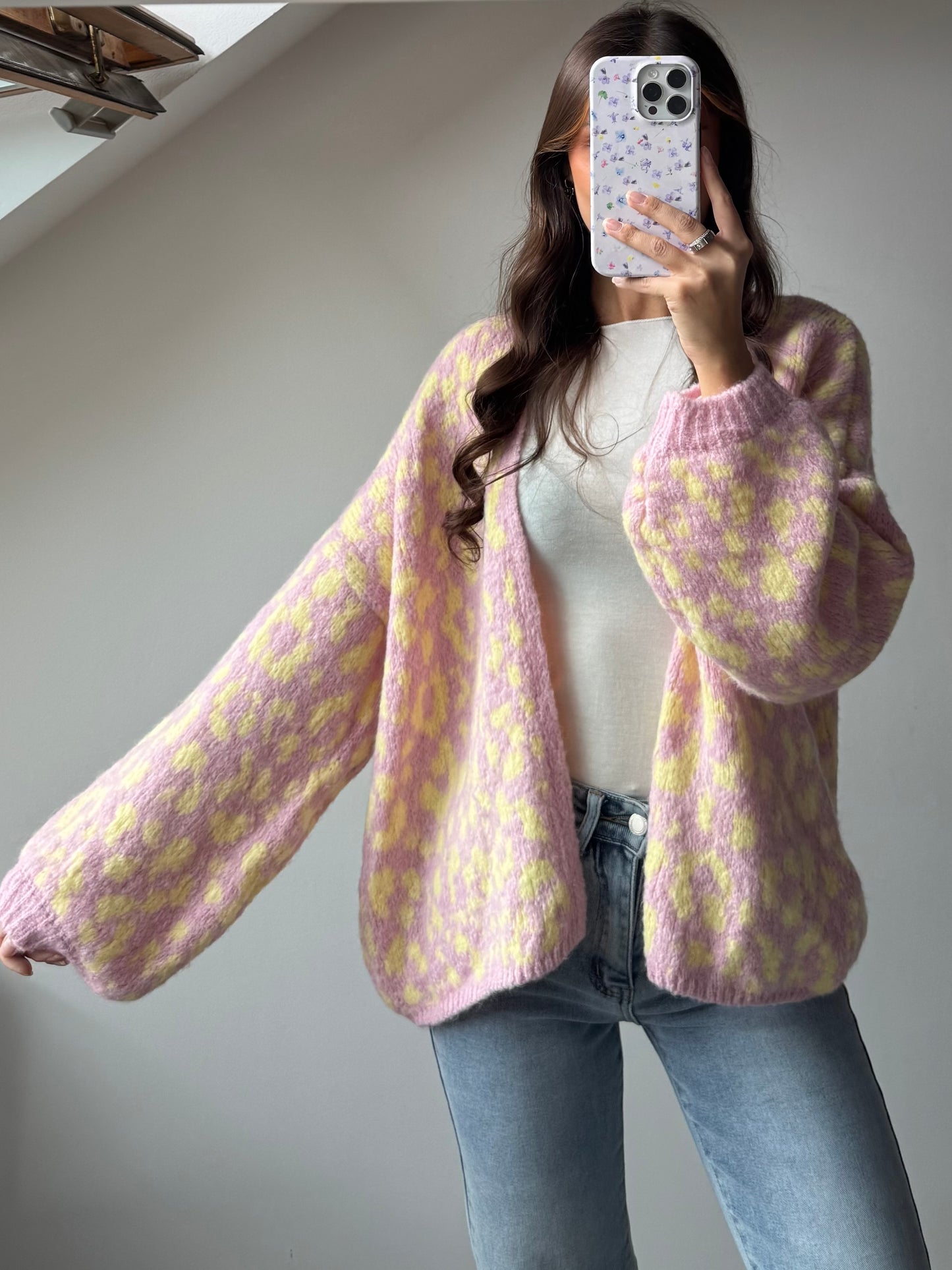 Cardi Leo