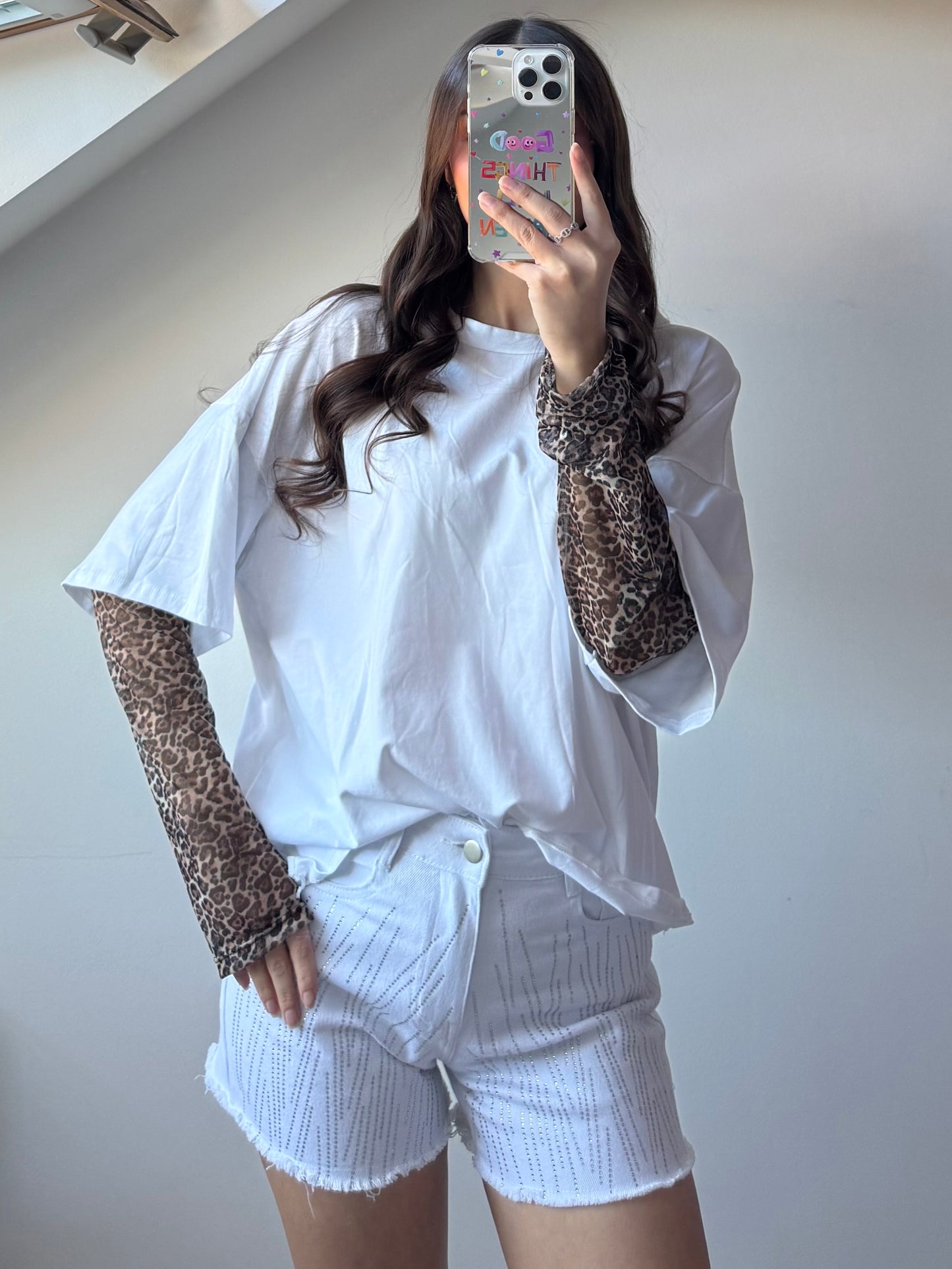 Shirt mit Leo Details