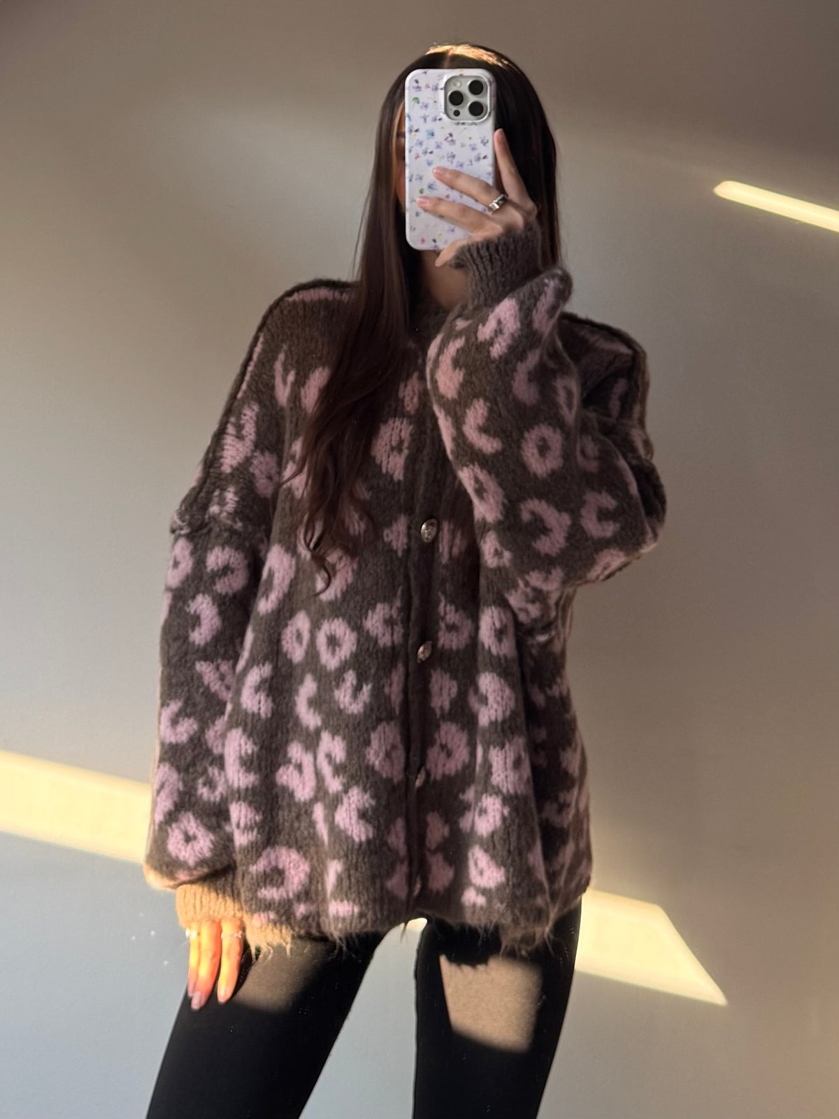 Cardi Milow Leo