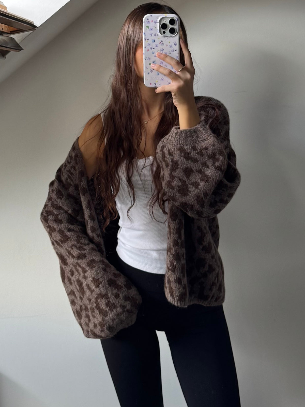Cardi Leo
