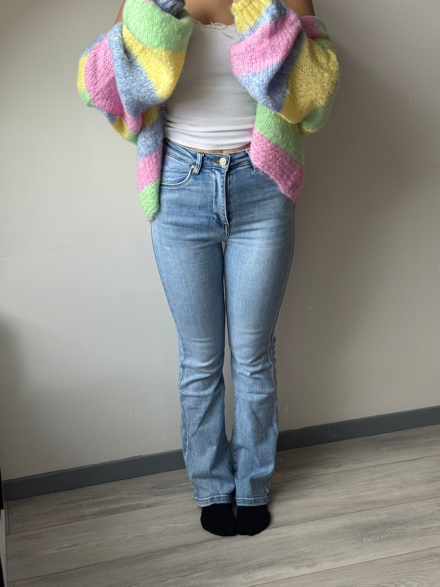 Flare Fit Jeans - Regular