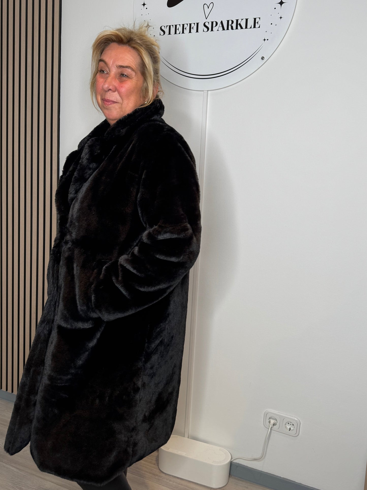 Teddy Mantel -Schwarz