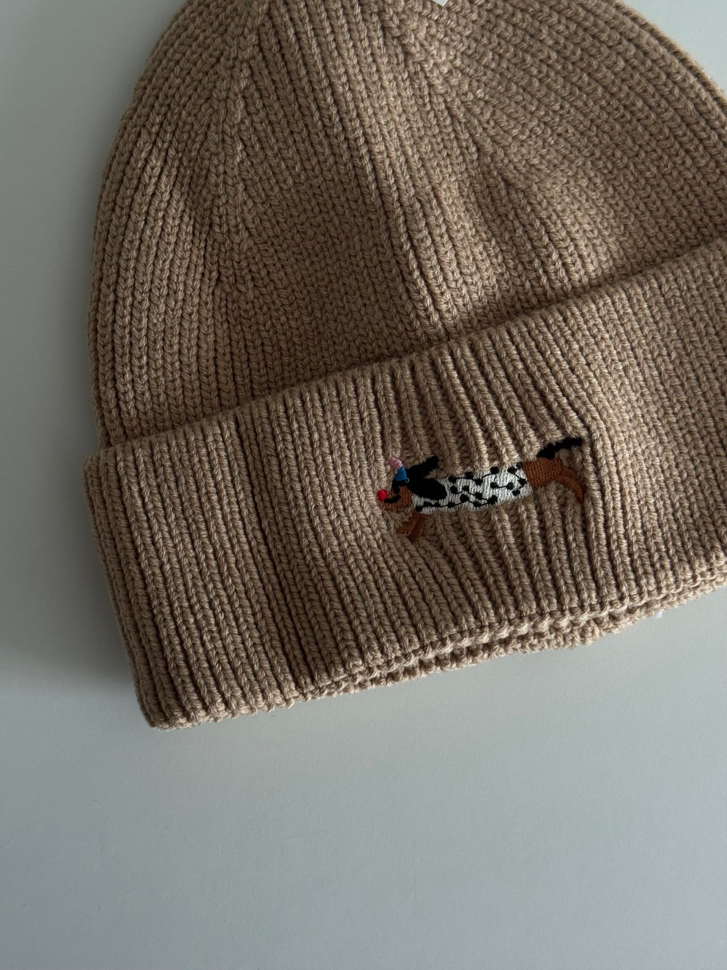 Beanie - Dackel Liebe