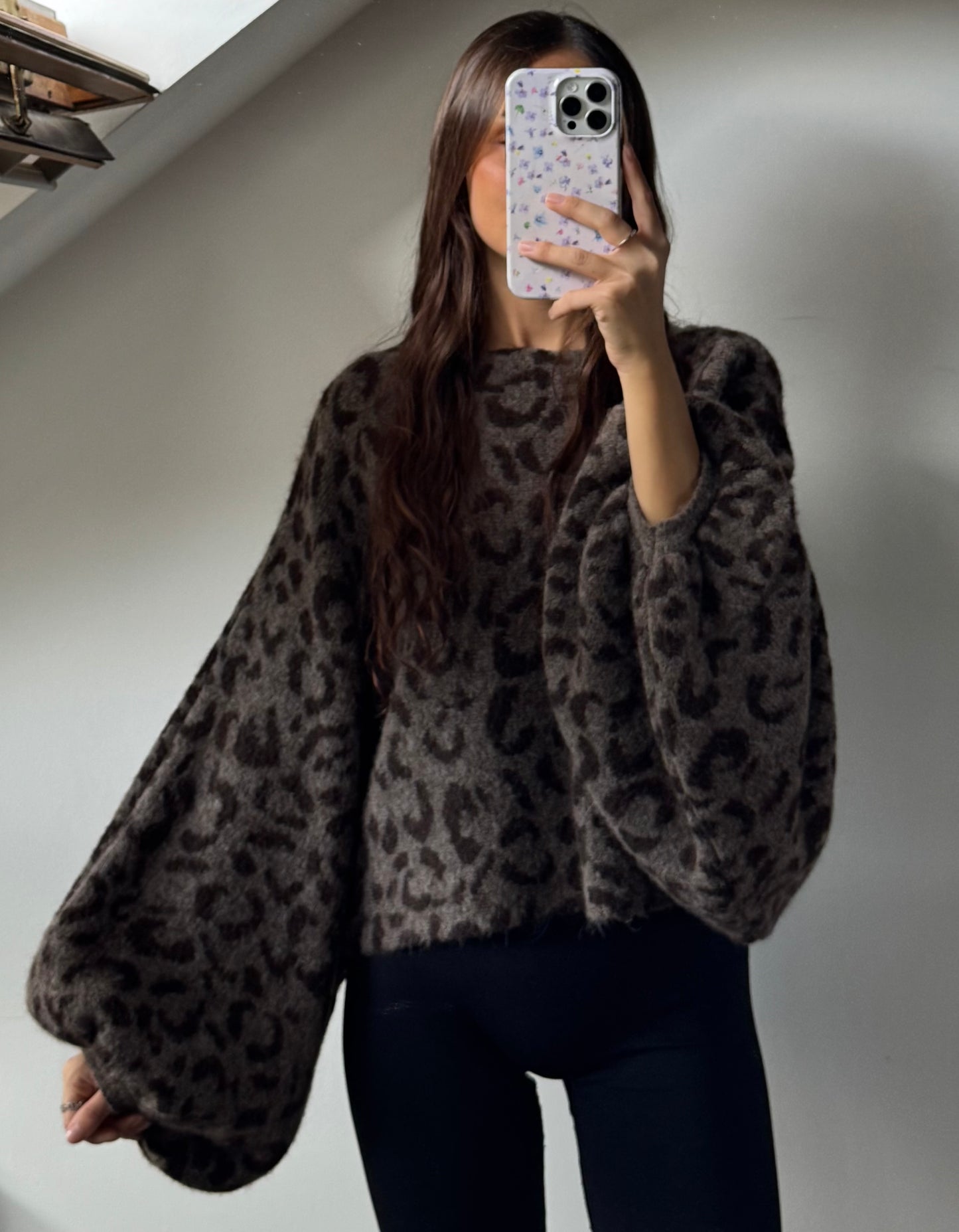 Dreamy Knit Leo