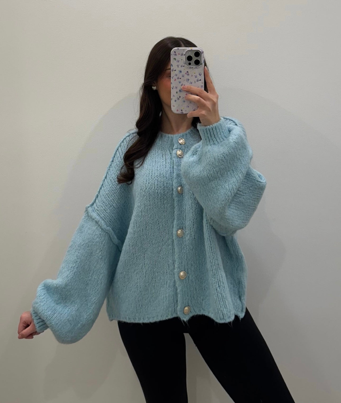 Cardi Milow