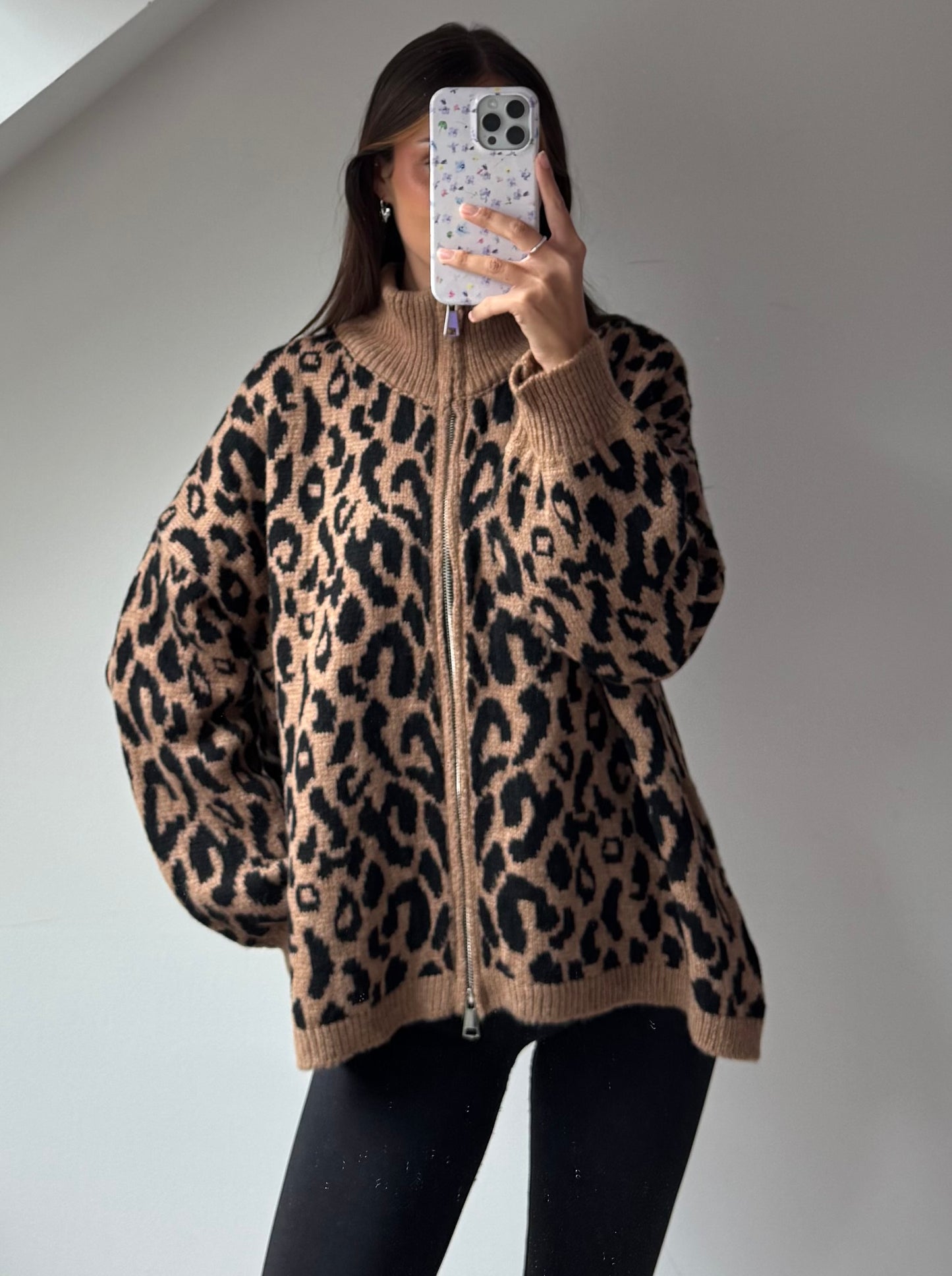 Zip Leo