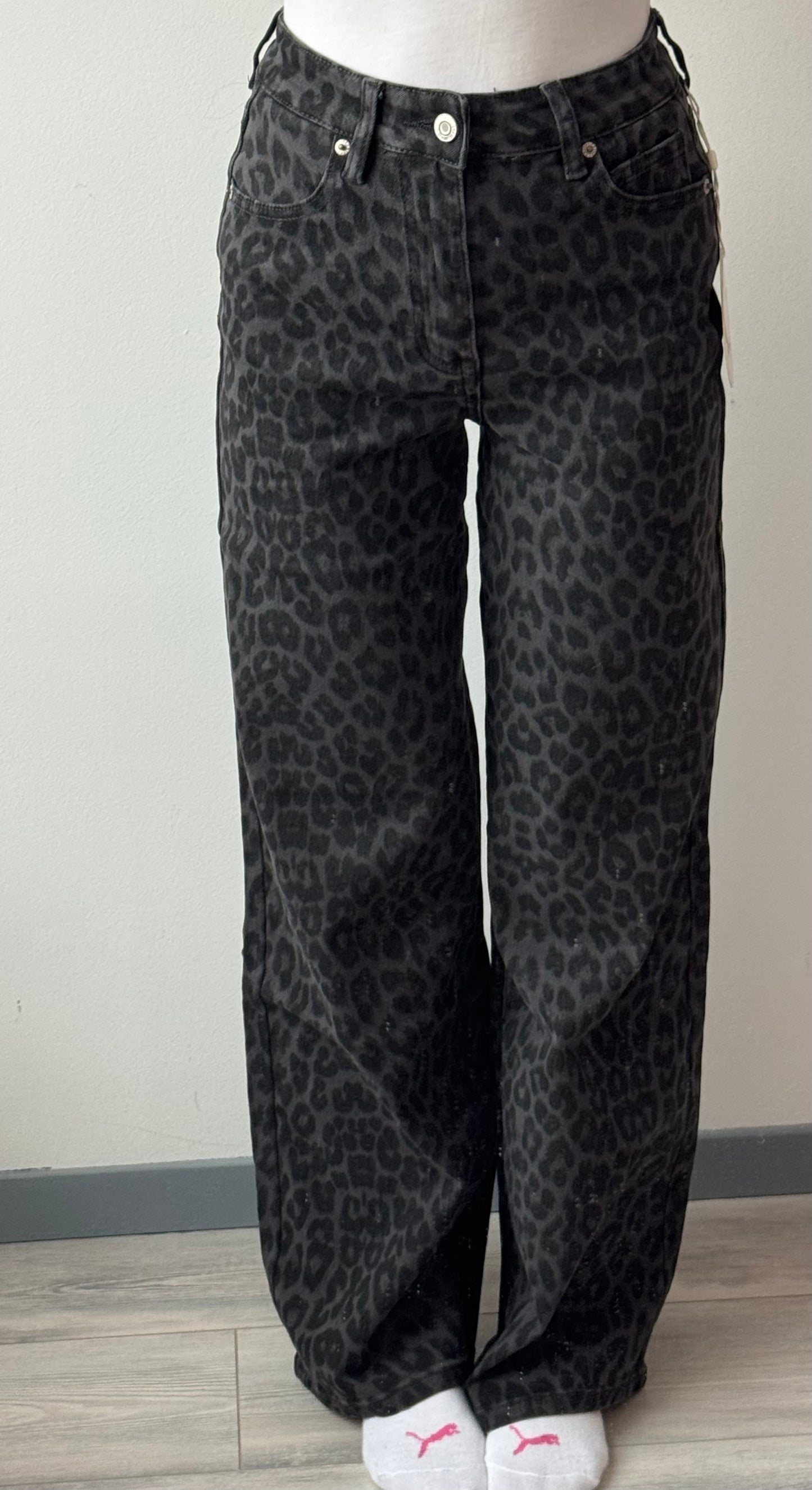 Wide Leg Leo