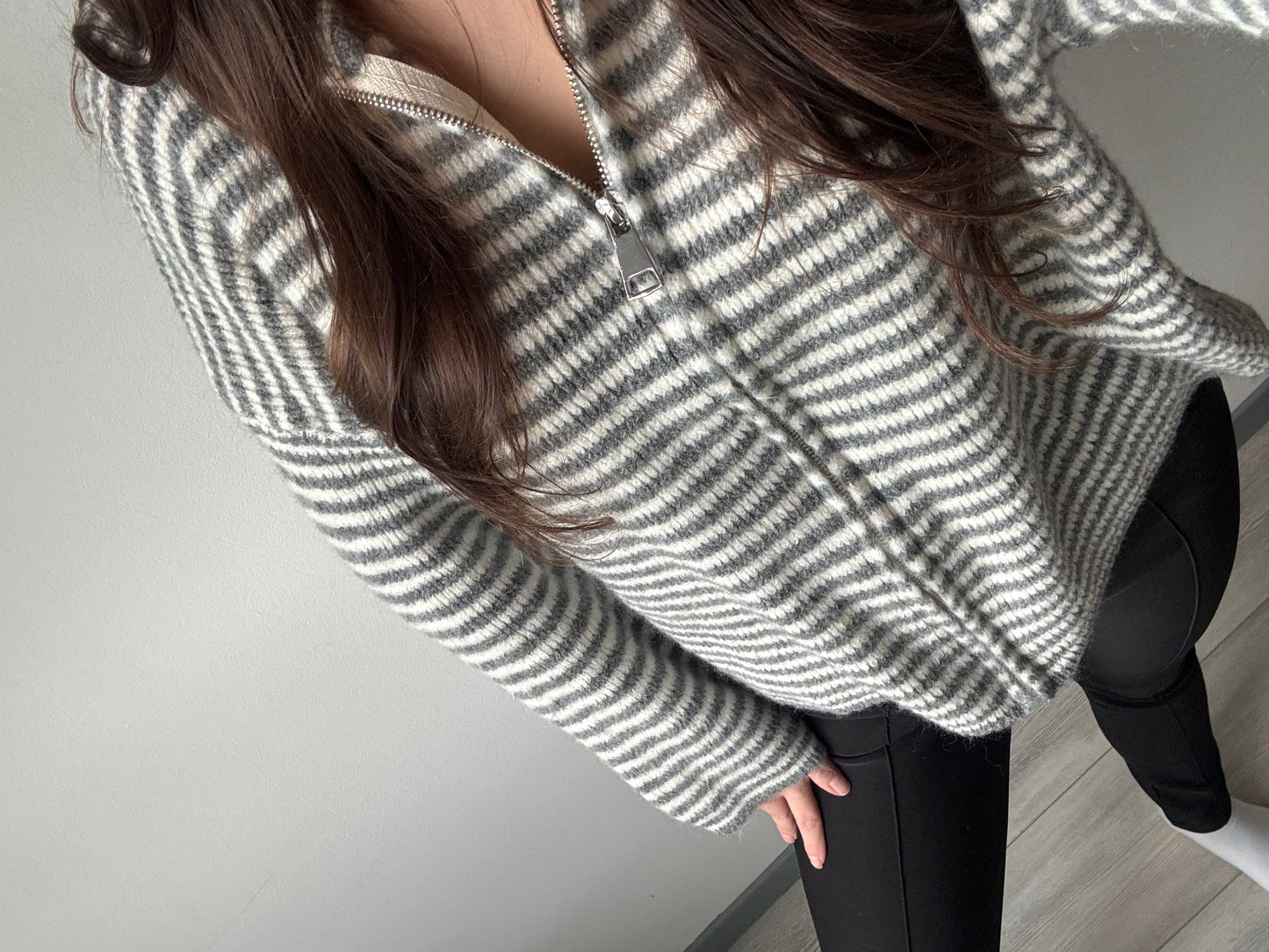Zipper Stripes