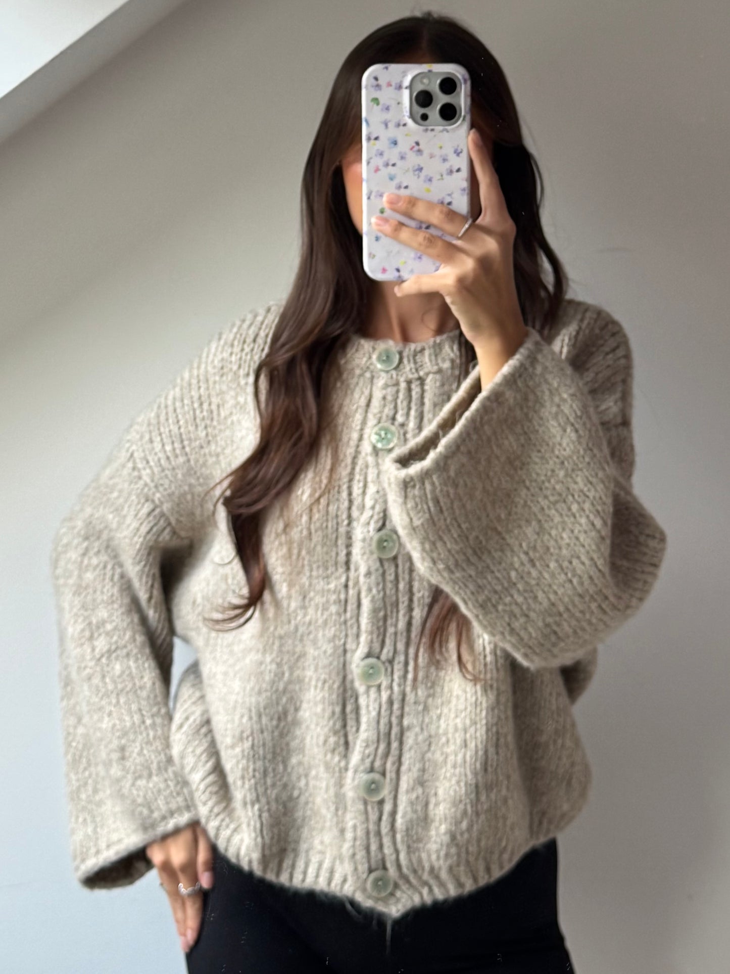Cardi mit Knopfleiste
