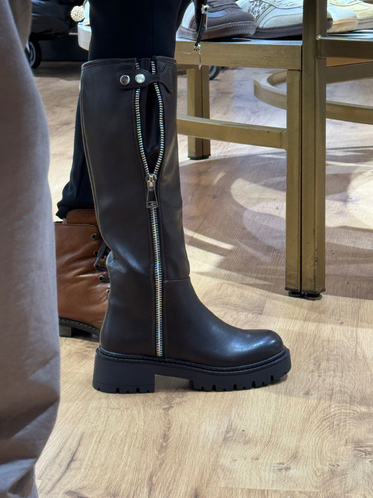 Stiefel Flexa mit elastischem Schaft